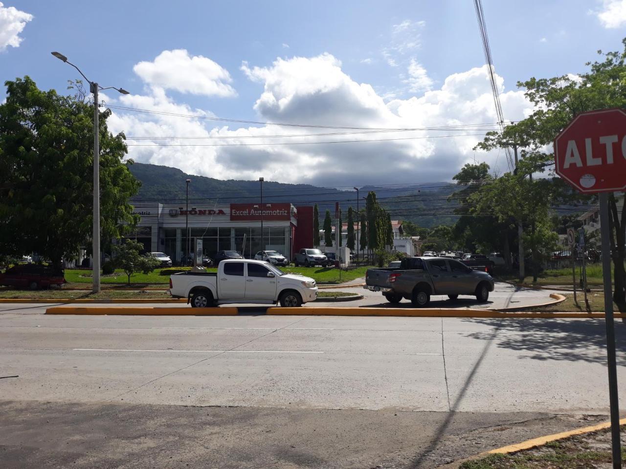 Hotel Casa Altamira San Pedro Sula Exterior foto